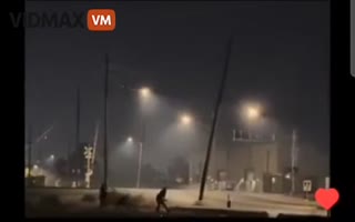 Crackafornia Looks like a Post-Apocalyptic World, Crack heads literally Steal Street Poles