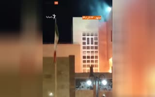 Iranians Respond to the Execution of 29 Protesters by Burning More Government Buildings Down