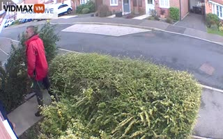 Out-of-his-mind 20yr old British Salesman Refuses to take no for an Answer, Launches an Attack on a Homeowner