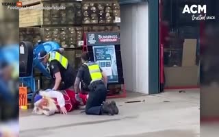 Santa In The Middle Of A Breakdown Screams Like A Banshee After Being Tackled And Pepper Sprayed By Police