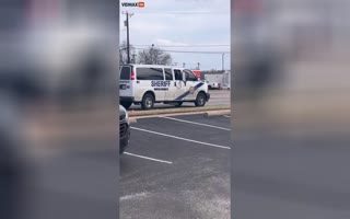 Prisoner Busts through a Prisoner Transfer Vans Window and Escapes