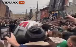 Philadelphia Eagles Fans Tipped Over A Car Even Before The Superbowl Began