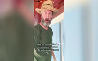 ACTUALLY WOKE! Actor/Comedian Tom Green Says What We're Thinking, The US Gov't and Media are Purposely Diverting Our Attention