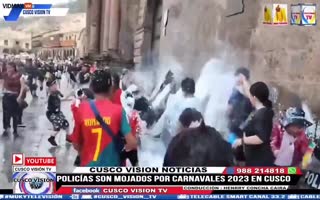 Peruvian Children Force Riot Control to Flee, Using just Water Balloons and Spray Foam