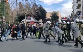 WTF!? Greek 'Units for the Reinstatement of Order' Literally Attack Peaceful Protesters, Create the Chaos
