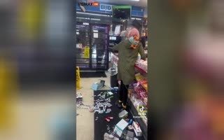 Addict Has a Meltdown Trying to Escape from the Store she got Caught Stealing In