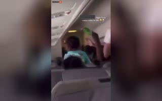Wild Brawl On Australian Airlines Included A Glass Bottle To The Head