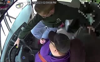 7th Grade Hero Comes to the Rescue, Stops a School Bus After the Driver Passes Out