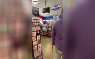 Things Got VERY Heated At This Arlington Texas Convenience Store