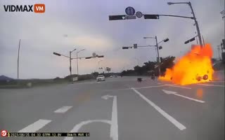 HOLY SH*T! Motorcycle Accident Has an EXPLOSIVE Ending After Losing a Wheelie on City Streets