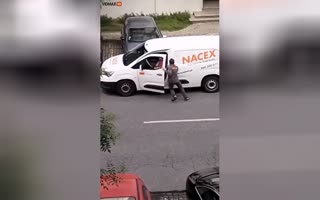 World's Worst Criminal Gets Caught in the Act Trying to Steal a Delivery Van, Gets the Pipe!