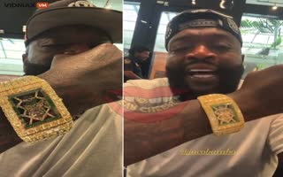 Rapper Rick Ross Just Spent Almost HALF Of His $45 mil Net Worth on a $20 mil WATCH!
