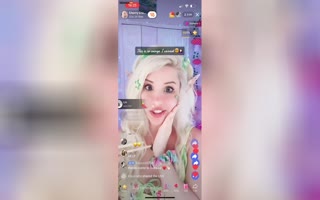 This Girl Makes Thousands of Dollars By Doing This on Live Streams