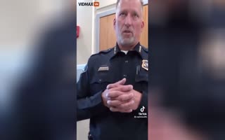 Chief Of Police Embarassingly Learns On Cam That He Doesn't Know The Law in His Own Station