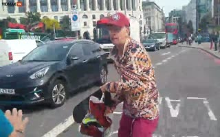 FED-UP Brit Attacks a Bunch of Climate Idiots Blocking Roadways with his Skateboard