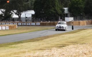 Chaos Erupts as Wheel Detaches from Jaguar Mk1 During Goodwood Festival of Speed