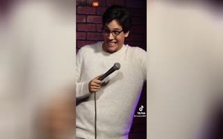 Stand Up Comedian Deals With Black Fragility