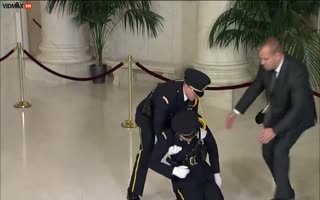 Honor Guard Collapses As Justice Sandra Day O’Connor Lies in Repose