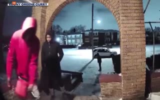 2 Thugs Light Porch On Fire With Children Inside The House