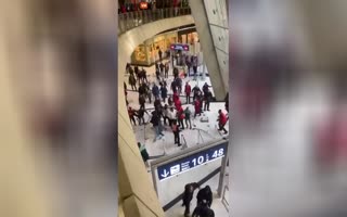Paris Airport Turns Into Chaotic Riot As Migrants Attack Agents Trying To Deport One Of Their Own